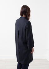 Load image into Gallery viewer, Woven Pleat Back Coat