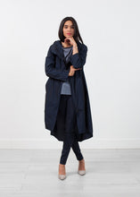Load image into Gallery viewer, Wett Coat